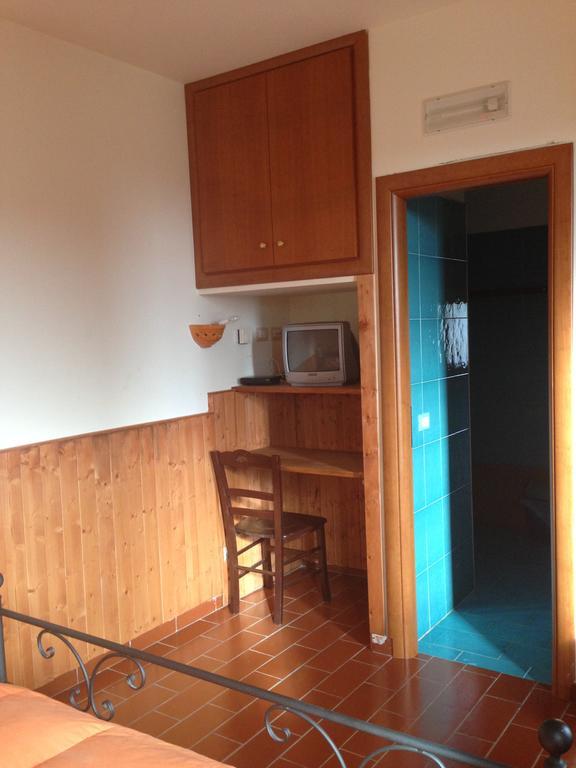 Agriturismo Gelso Castellana Sicula Luaran gambar