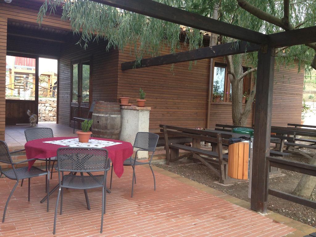 Agriturismo Gelso Castellana Sicula Luaran gambar