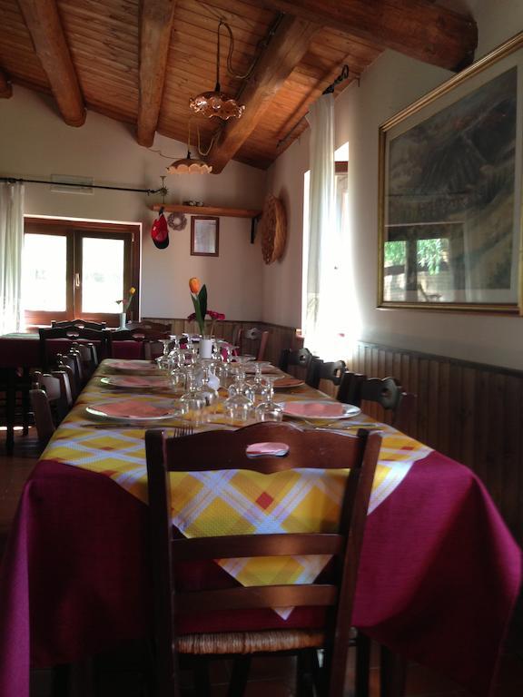 Agriturismo Gelso Castellana Sicula Luaran gambar